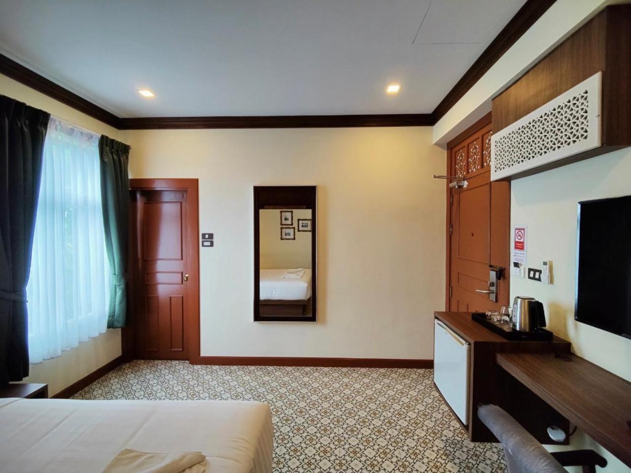 Baan Chao Khun Hotel Ban Khlong Lat Bua Khao Bilik gambar